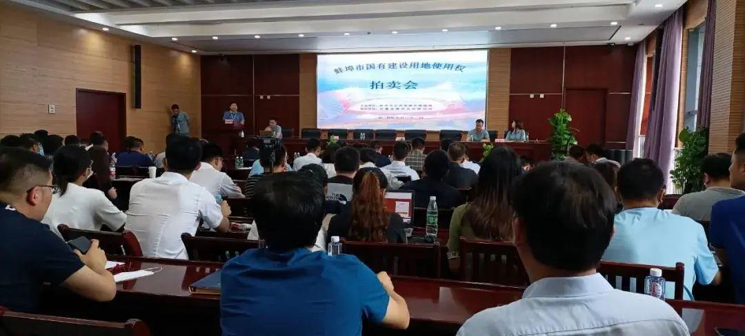 城南新地王实探！建发12亿强势拿地 城南黄金地块什么样？