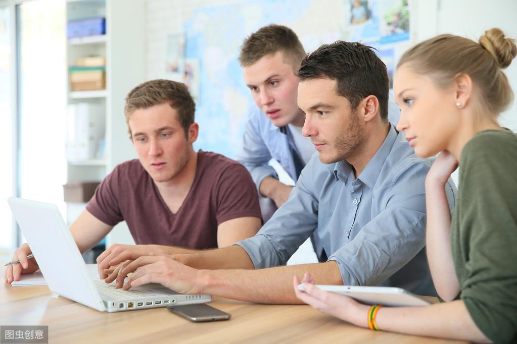 《杜拉拉》告诉我们，那些阻碍你的同事，是你职场上的“垫脚石”