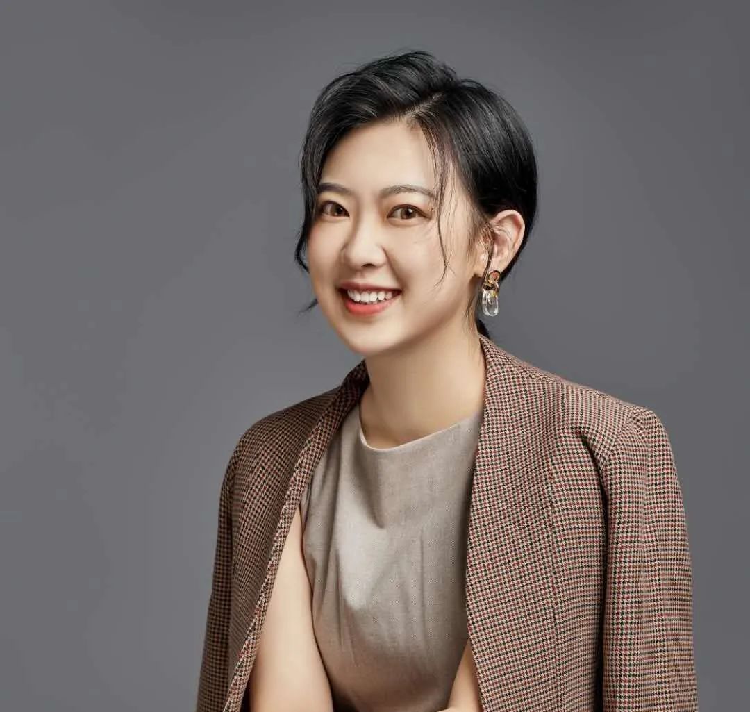 一个让面试官对你刮目相看的讲话技巧丨职场