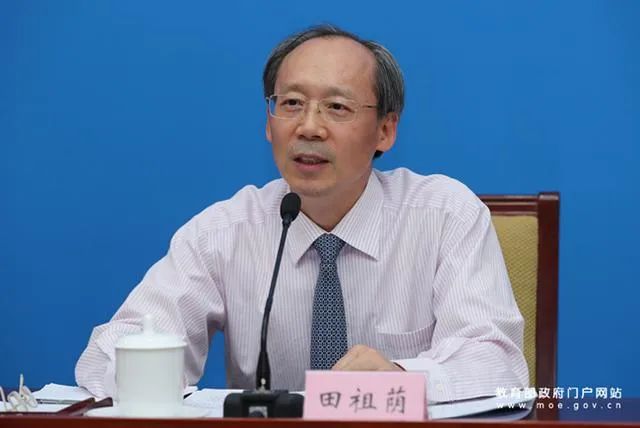 重磅！义务教育教师工资水平不低于公务员，今年底前必须完成！