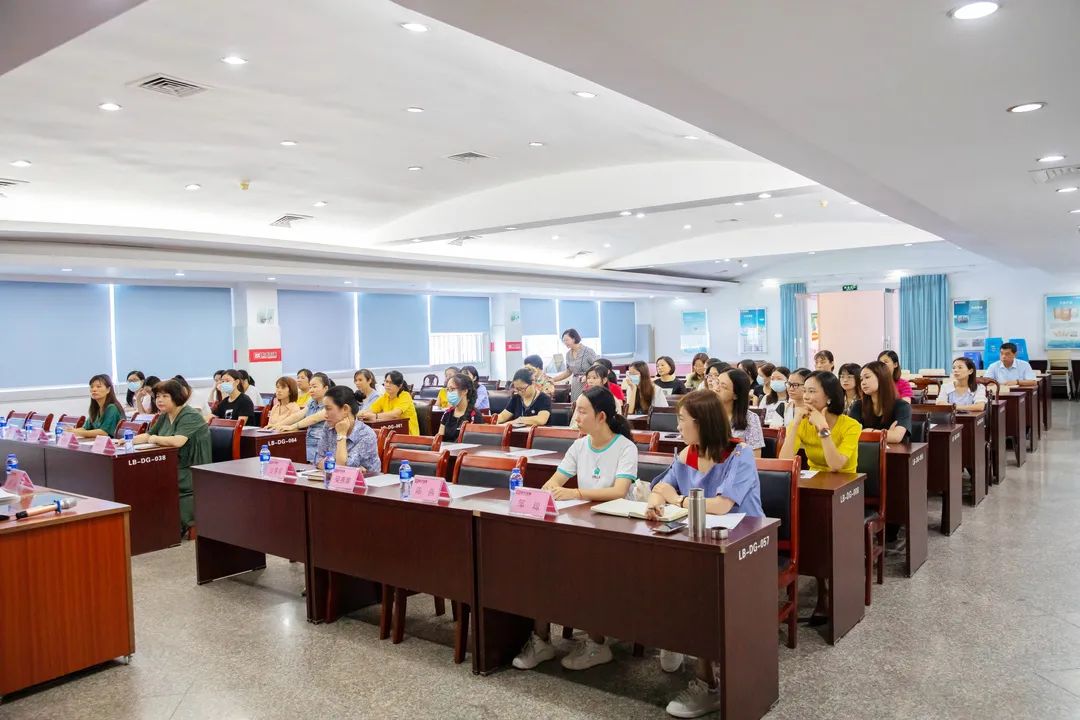 回顾 | 绽放魅力&做新时代职场女性心理培训讲座圆满举办！