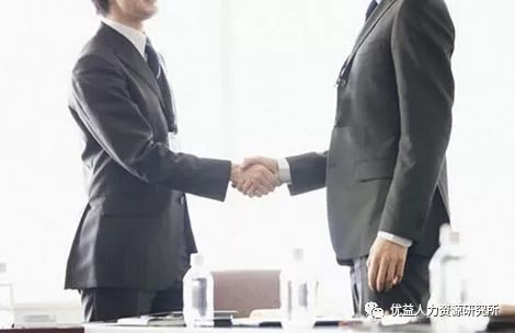 学会这些沟通技巧，你可以解决职场中80%的问题！