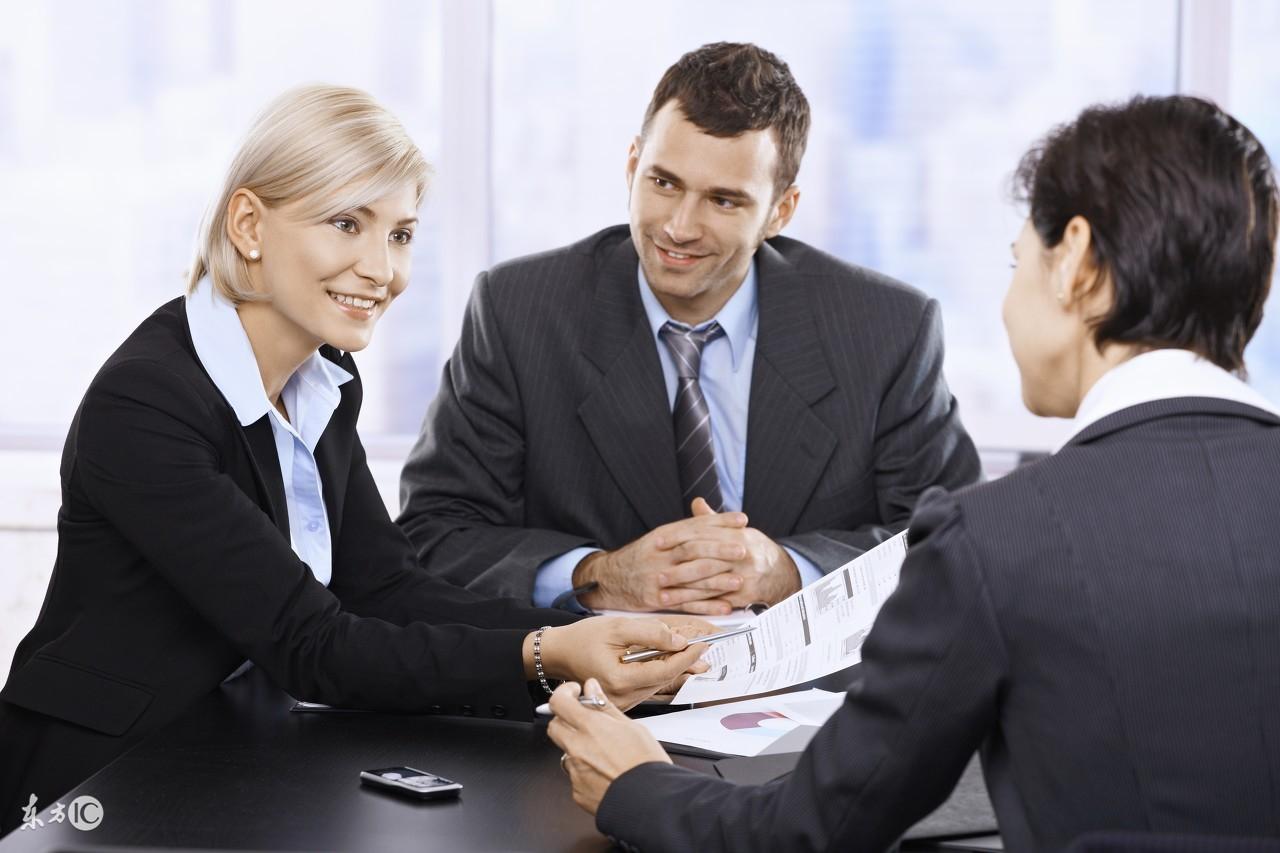 想要处理好职场中的人际关系，你只需要这四招