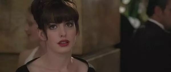 老板偏爱马屁精同事，我该怎么办？