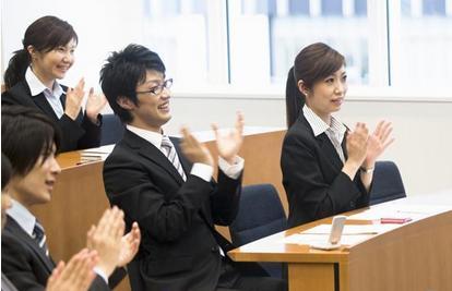 职场中如何成为社交高手