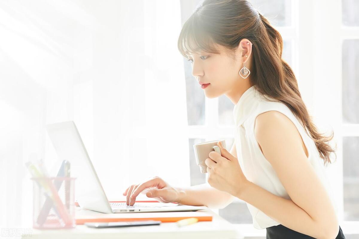 女性职场15讲-14：如何提升职场沟通能力