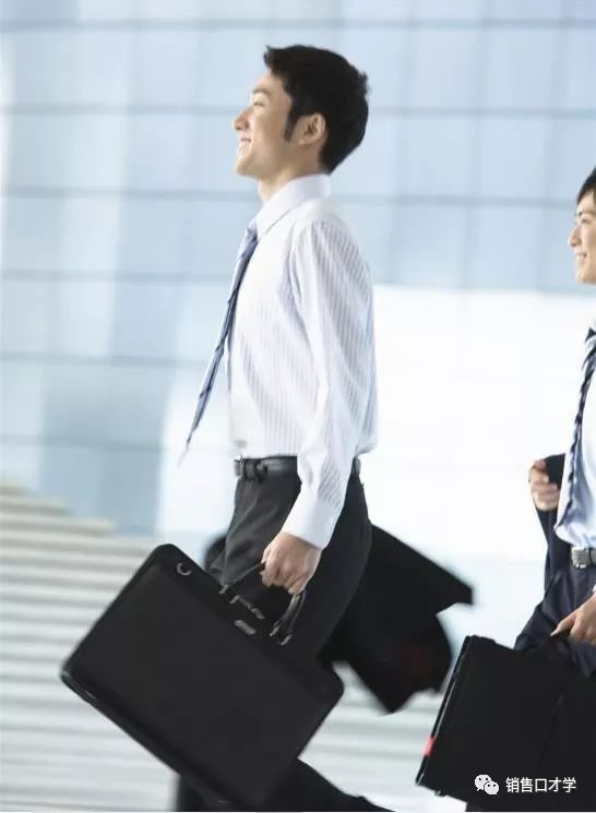 职场上的五个说话技巧，学会你就赚了！