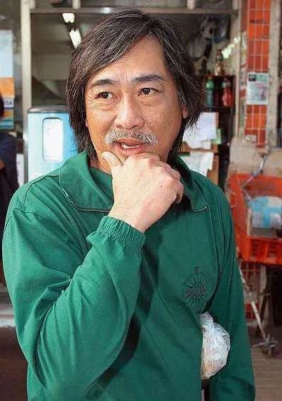 曾恋邵美琪六年却暗讽张翰！港剧教父戚其义兴衰史