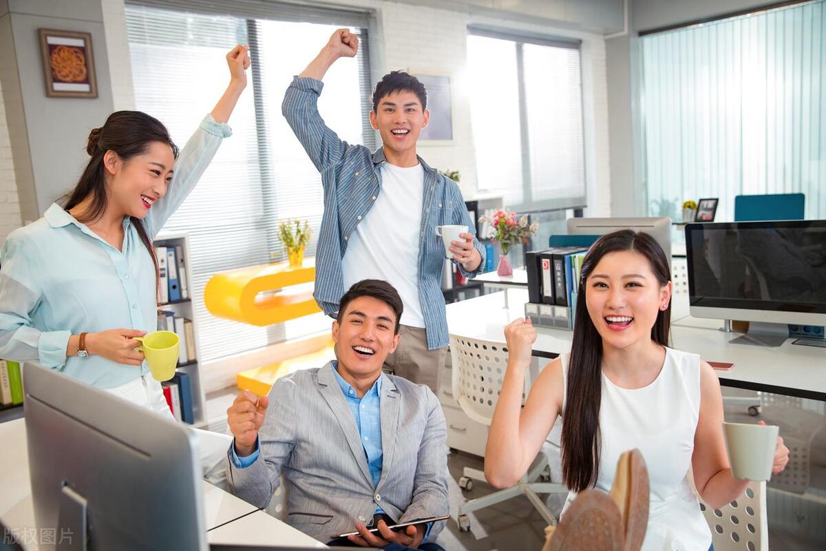 成为职场应酬高手：遵循这些规则，让你在社交场合中脱颖而出！